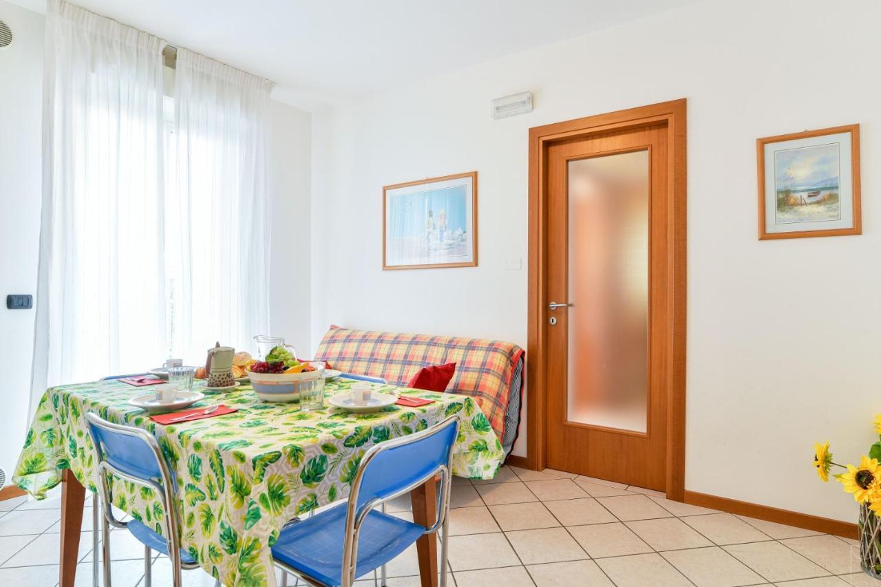 Casa Lina Apartment Caorle Bagian luar foto